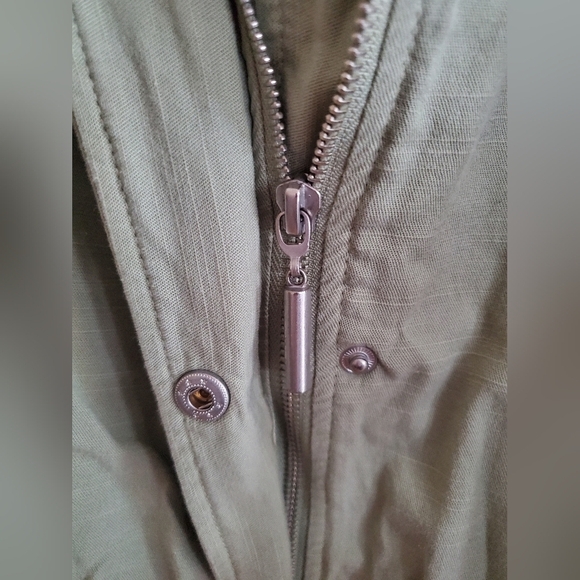 7 for All Mankind Embroidered Eyelet Sleeve Bomber Jacket Green Size XS - Picture 4 of 9